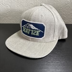 Gray Yupoong Seattle Seahawks "12th Man" snapback hat